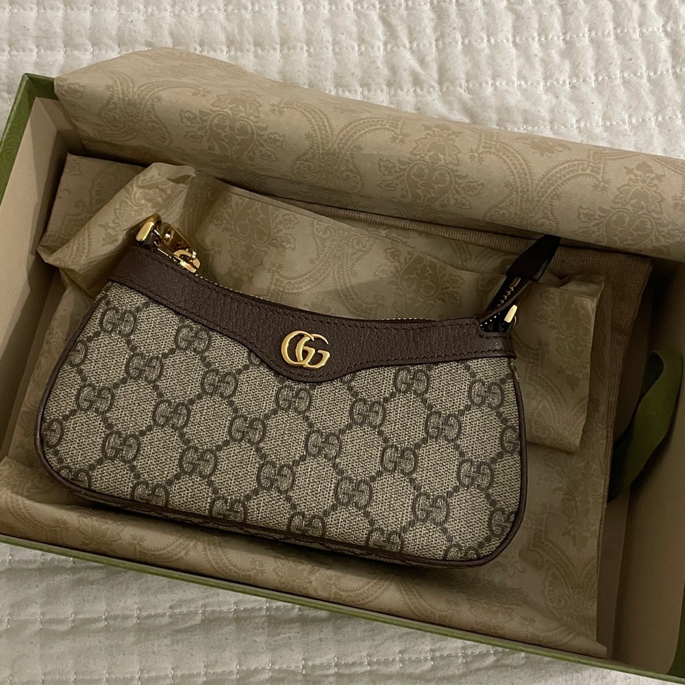 Gucci Ophidia Mini GG Supreme Shoulder Bag in Beige and Brown with Gold Hardware - Picture 9 of 12